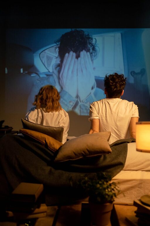 How to Plan a Perfect Screen-Light Evening at Home